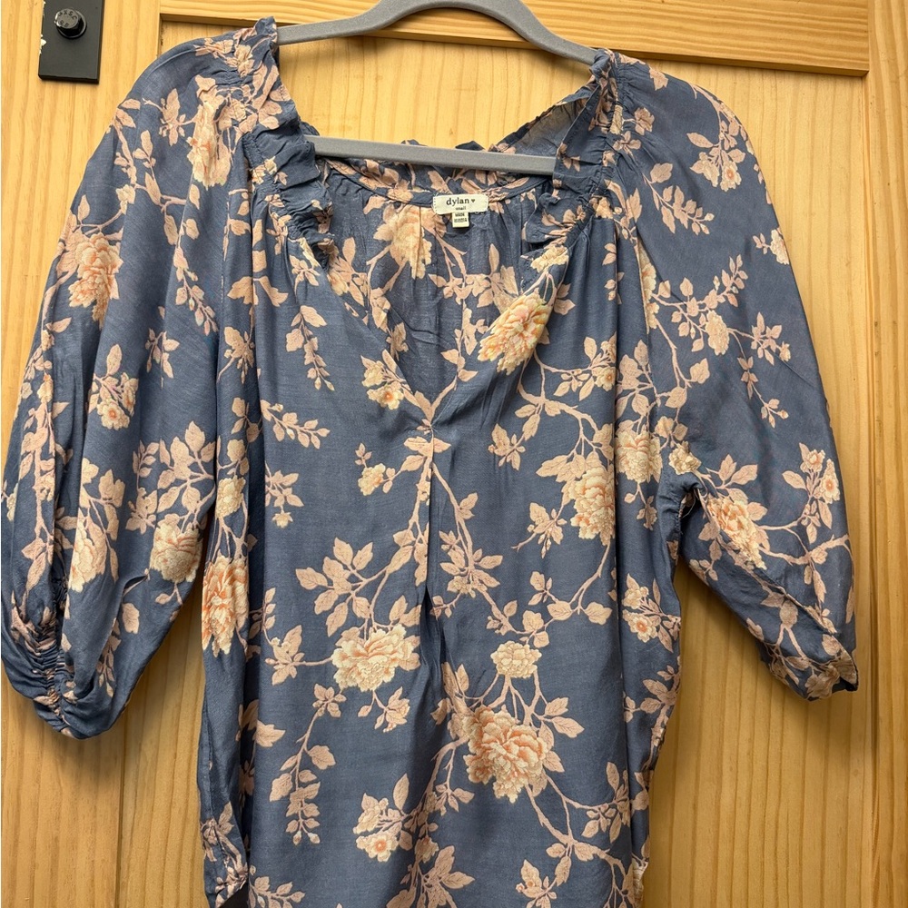 dylan Blue Floral Peasant Blouse